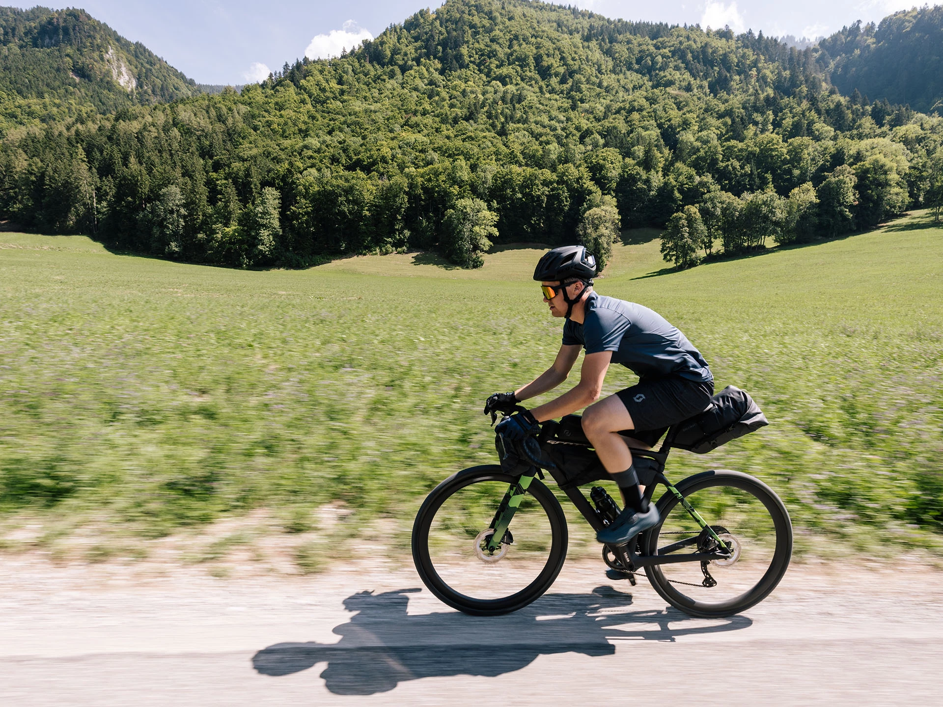 Page de garde -Vélos Soldes Boutique 315587967 10159995634775211 73593159127375472 n