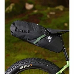 Miss Grape SACOCHE DE SELLE MISSGRAPE CLUSTER 20L WP -Vélos Soldes Boutique sacoche de selle missgrape cluster 20l wp 2