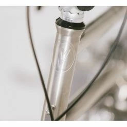 VELLO Bike VELLO Rocky Titane Avec Béquille -Vélos Soldes Boutique vello bike rocky titanium avec bequille 5